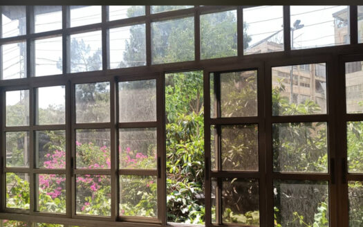 طلعة جامع الرحمن أمام حديقة المثلة