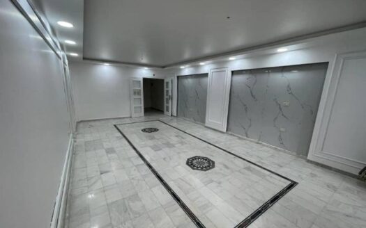 للإيجار شقة ارضية في اللاذقية