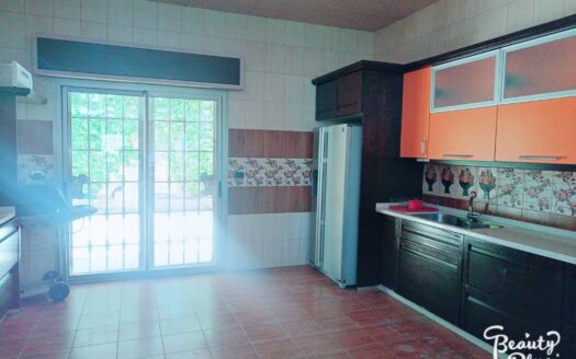 للإيجار قصر جوليا في سهل الزبداني