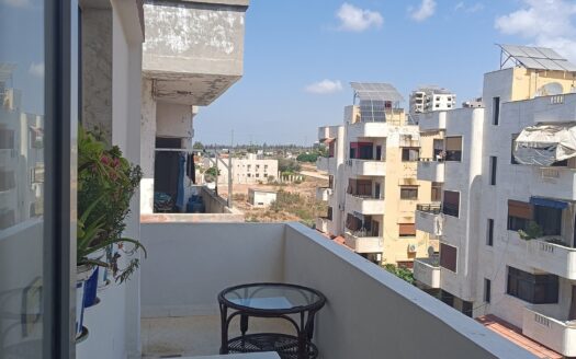 للبيع شقة جاهزة طابق رابع في طرطوس