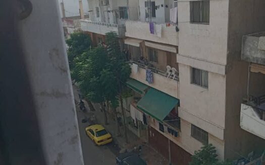 للبيع شقة جاهزة اكساء ممتاز موقع مميز  الغمقة الشرقية