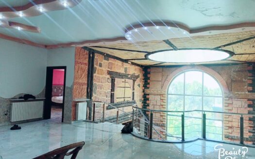 للإيجار قصر جوليا في سهل الزبداني