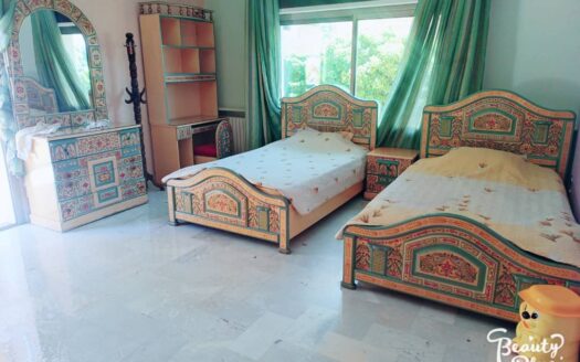 للإيجار قصر جوليا في سهل الزبداني