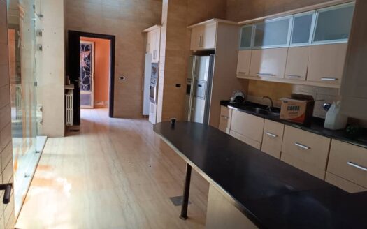 للإيجار قصر جوليا في سهل الزبداني