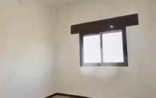 للبيع شقة في حي الثورة