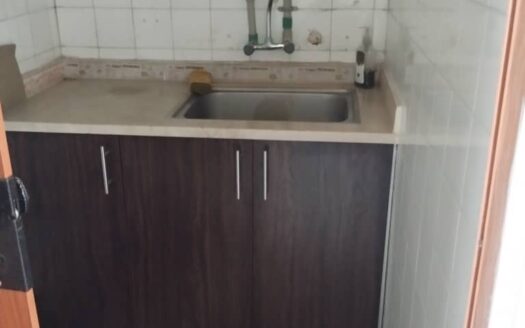 للإيجار مكتب تجاري في الصالحية