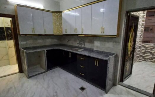 للبيع شقة سوبر مدخل بيت سحم