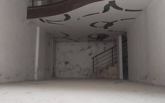 محل للبيع المدينة شارع الماركات