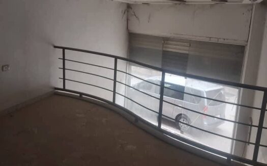 محل للبيع المدينة شارع الماركات