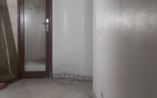 محل للبيع المدينة شارع الماركات