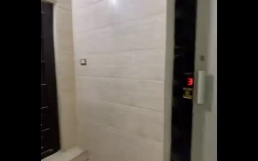للبيع شقة مقابل دوار النعيم