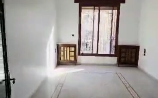 شارع الاكسبريس فوق بنك البركة