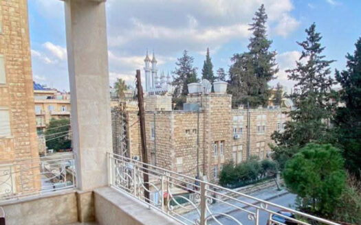 محافظة قرب دوار الكلمة